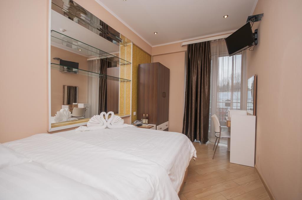 Hotel London Palace Tbilisi Exteriör bild